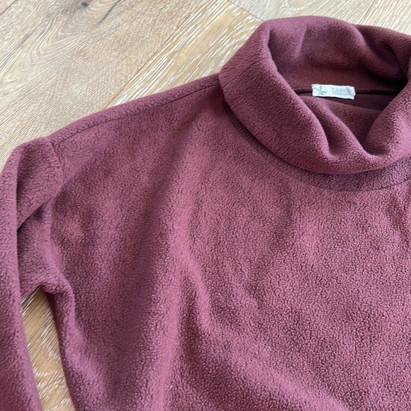 Carve Designs Maroon Rowayton Cowl Neck Pullover - Picture 3 of 8